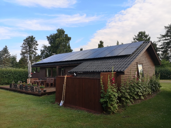 Maling af sommerhus og terrasse