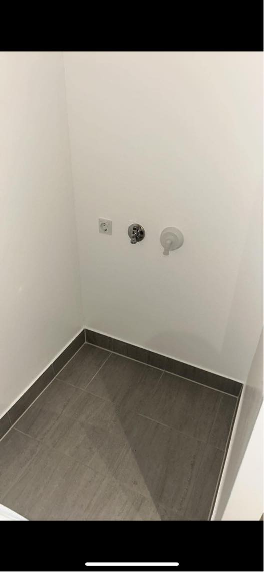 Tilslutning af opvaskemaskine og vaskemaskine