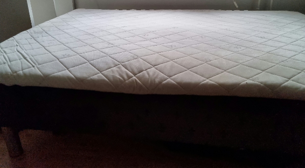 Seng skal skilles og samles igen