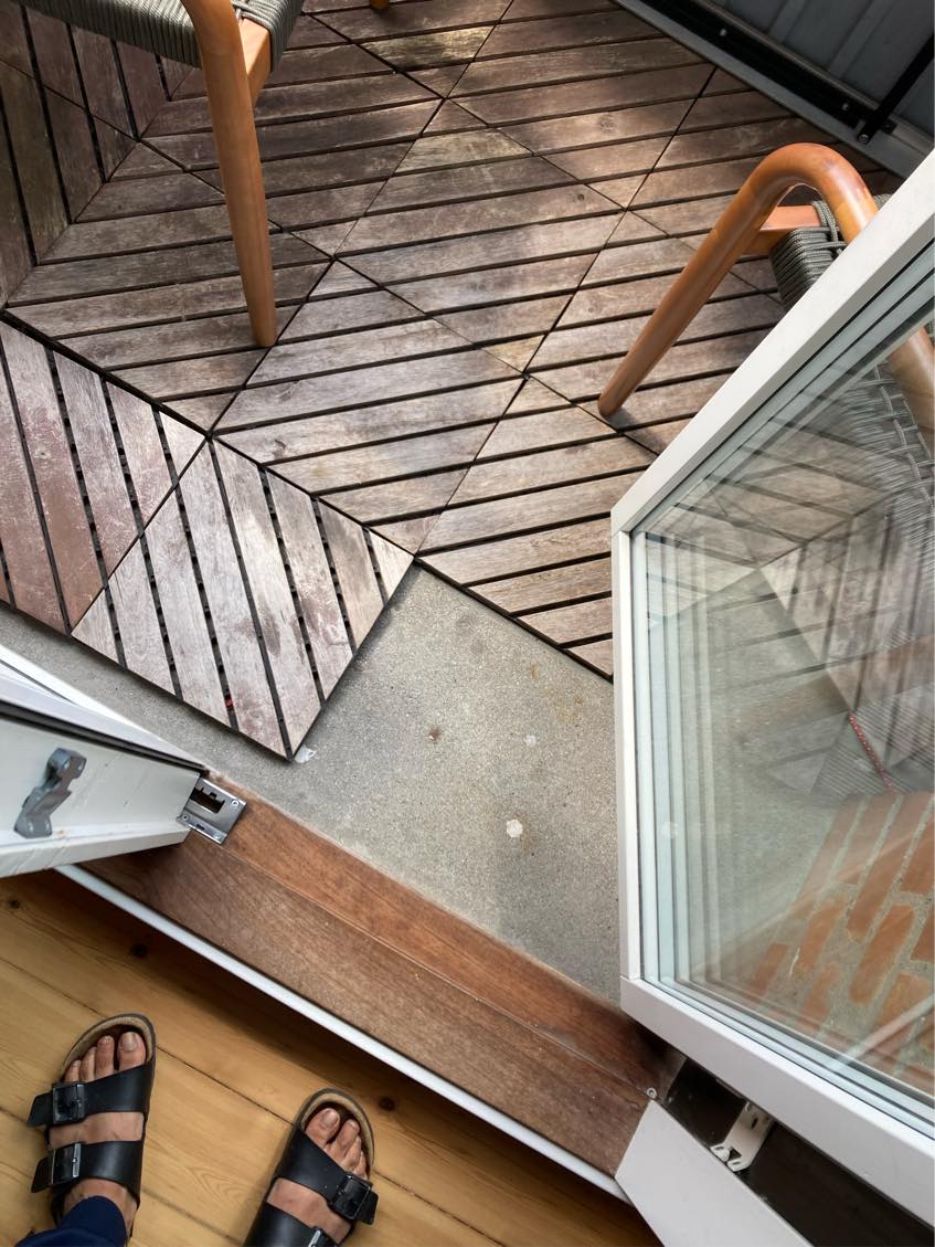 Færdiggøre (tilpasse) klikgulv på altan (3 enheder)