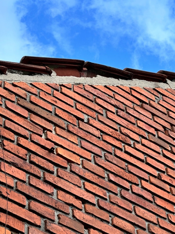 puds i tagryg og kan ved ende mur samt løse teglsten