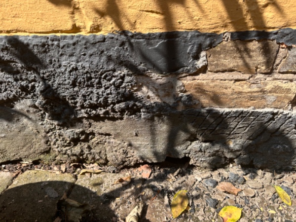 Reparation af sokkel og murværk