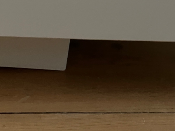 Montering af skydedør på garderobeskab