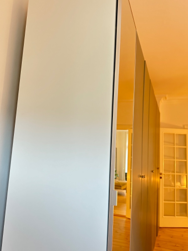 Justering af IKEA pax låger