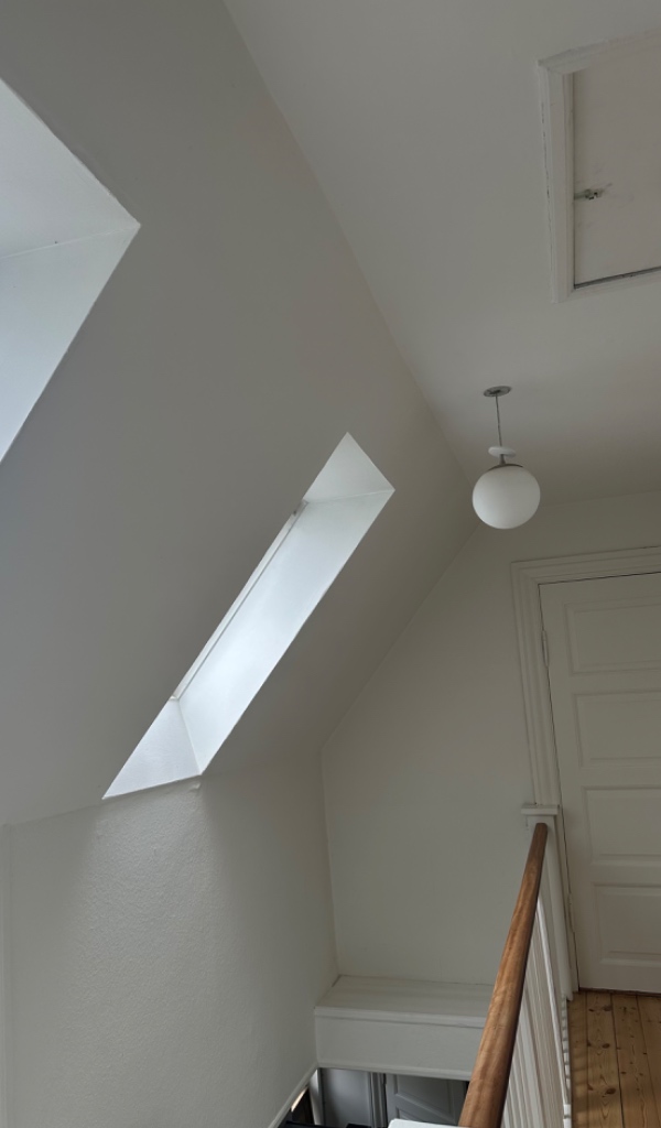 Pendellamper skal monteres i loft.