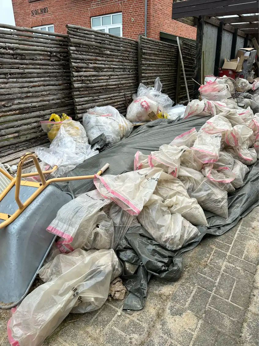 Oprydning af byggeaffald