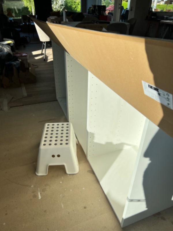 Fastgøring af IKEA køkkenø