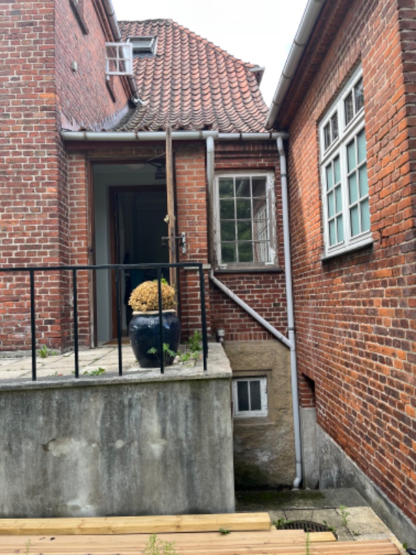 Reparation/tætning af 4-5 tagrender