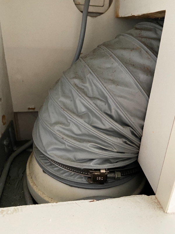 Udskiftning af emhætte