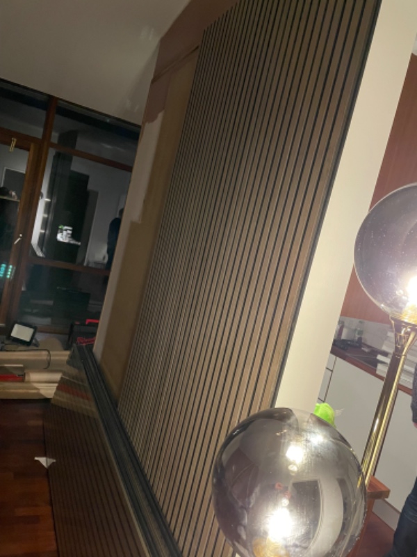 Skære akustikpaneler og sætte op