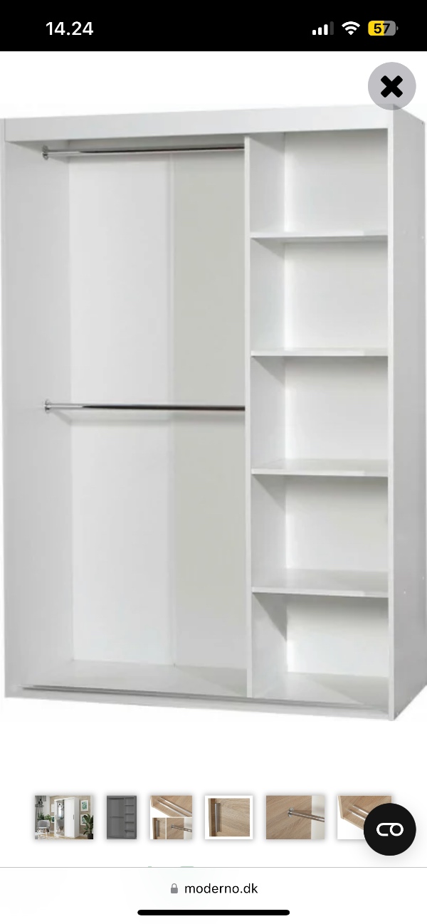 Samling af garderobeskab