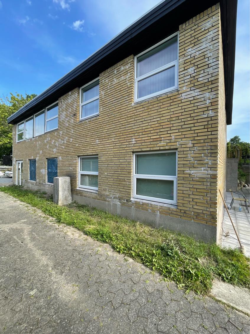 Facadepudsning - kun arbejdskraft