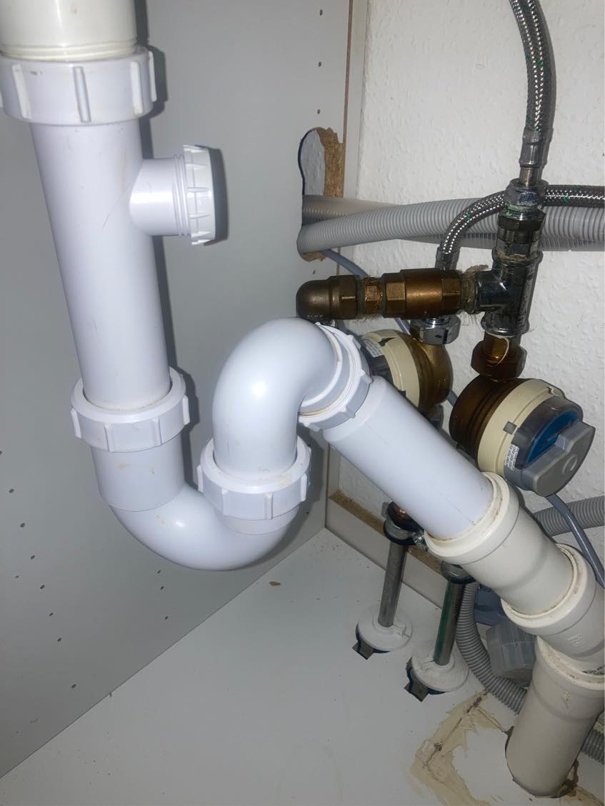 Installere opvaskemaskine med autorisering