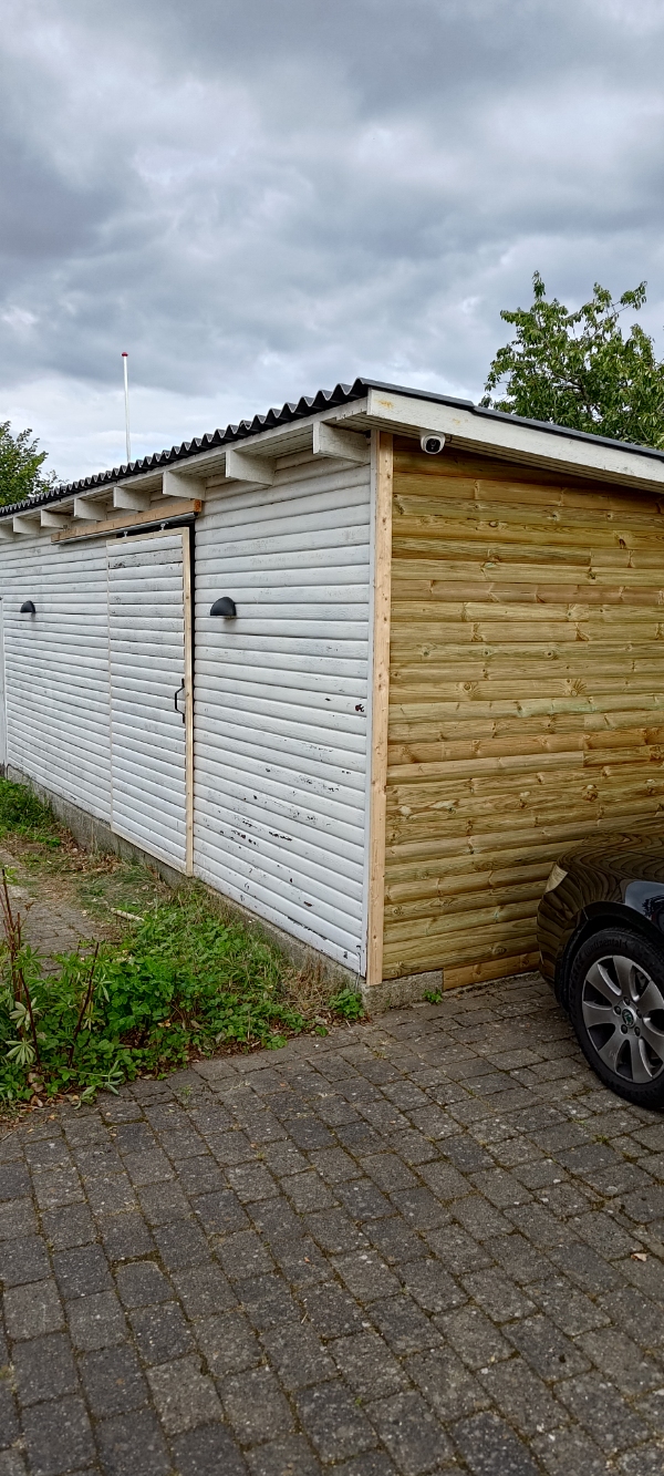 Male garage udvendigt