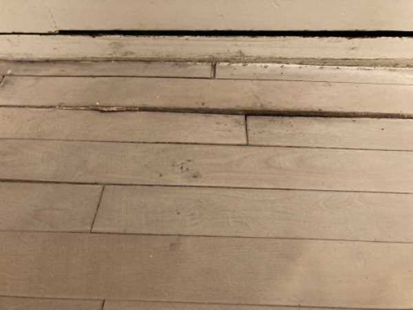 Udskiftning af del af trægulv