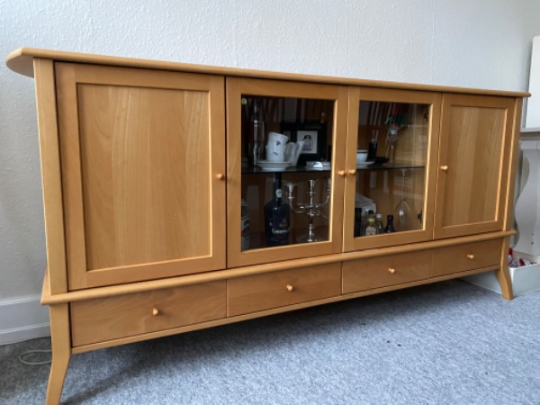 Reoler og skænk til genbrug