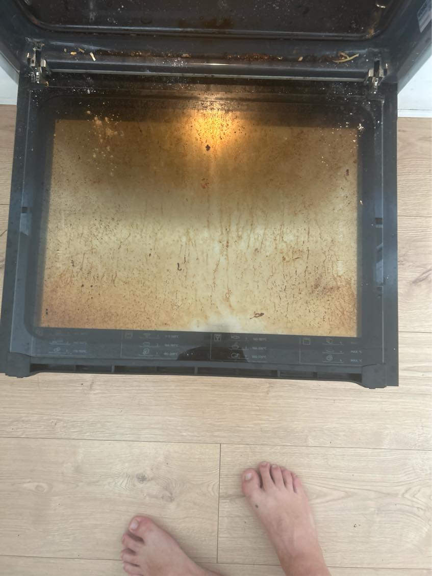 Rengøøring af ovn