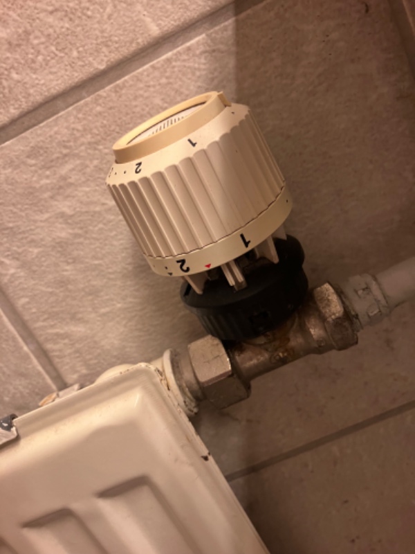 Udskiftning af ventilation samt reparation af radiator