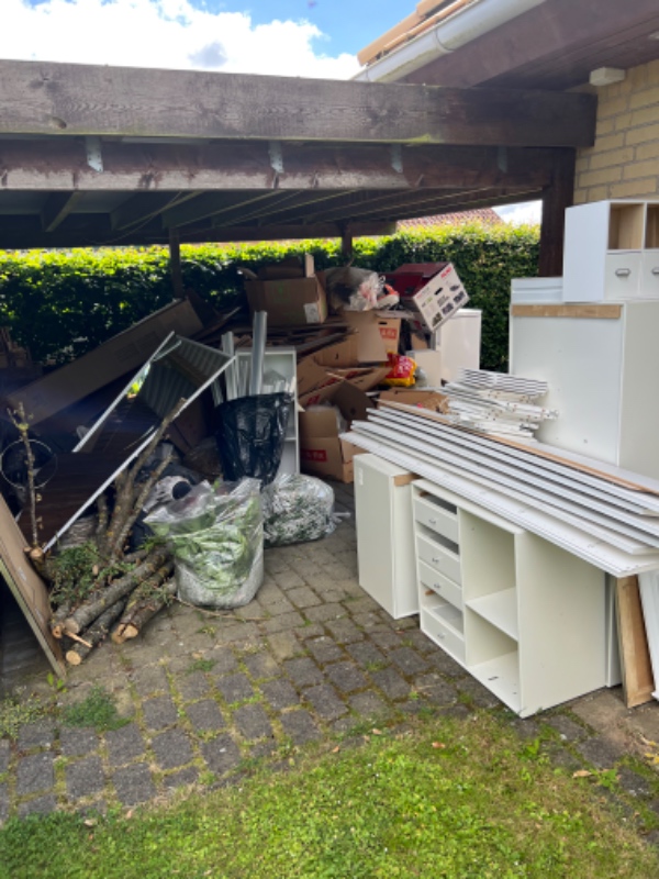 Bortskaffelse af skrald og møbler