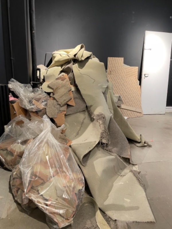 Flyttet byggeaffald og kørt på genbrugsstationen