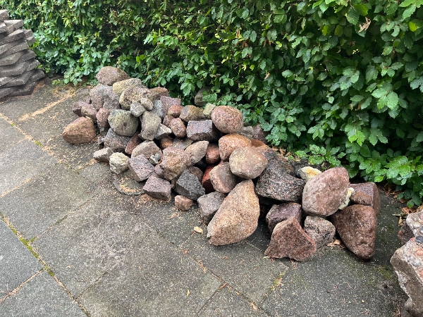 Bortskaffelse af fliser & sten