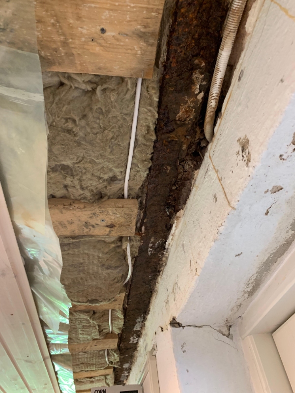 Udskiftning af jernbjælke