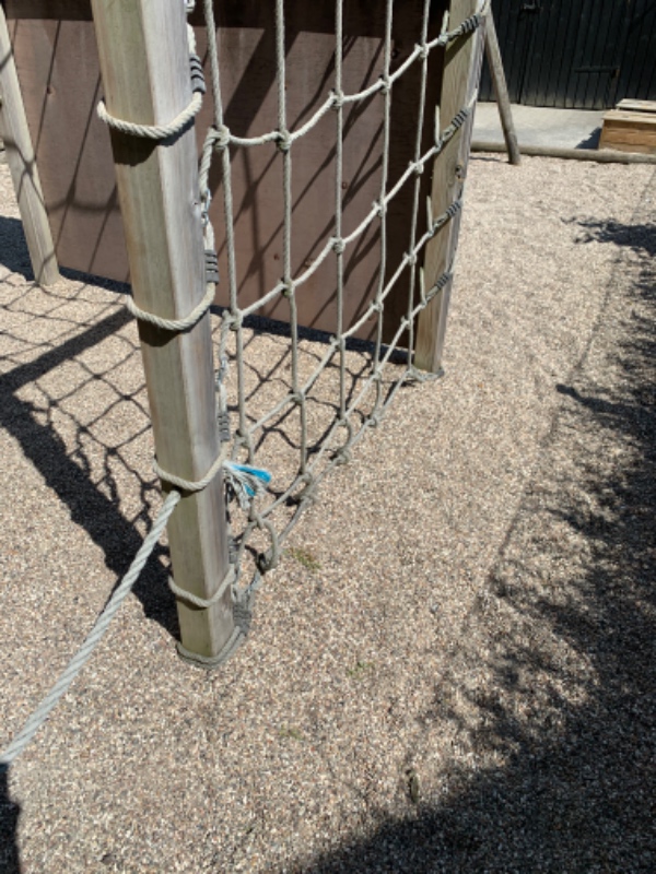 Afhente grus/perlesten fordelt på ca 40kvm