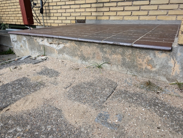 Reparation af beton trappetrin