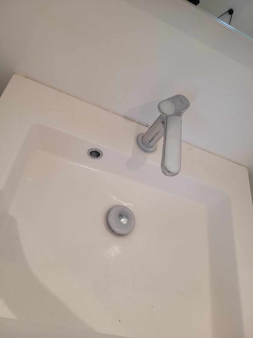 Lægge en lille silikonefuge