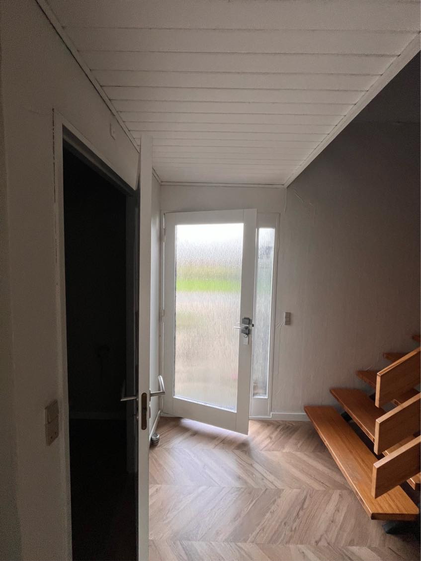 Fjernelse af tapet + oppudsning