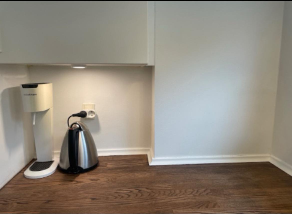 Opsætning af fliser i køkken