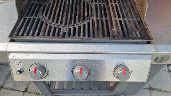 Grundig rengøring af gasgrill