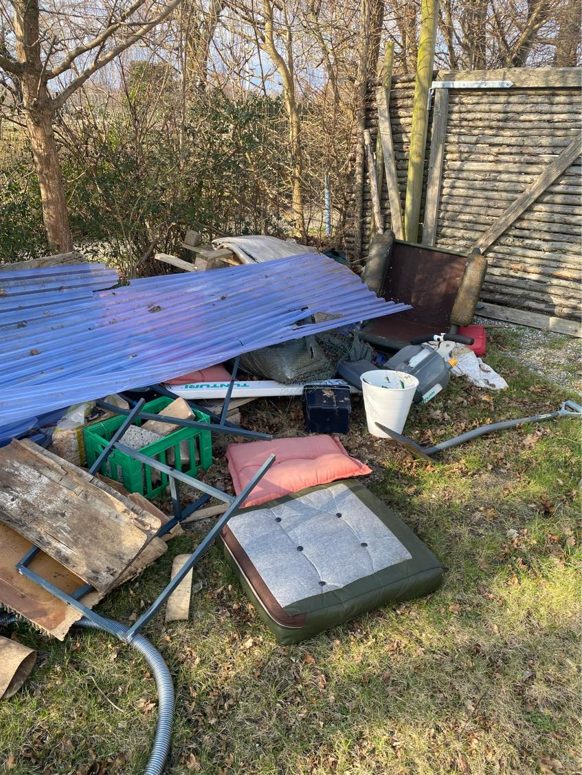 Køre affald på lodseplads