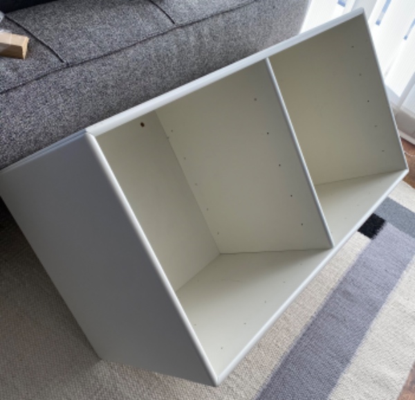 Overmaling af Montana møbler