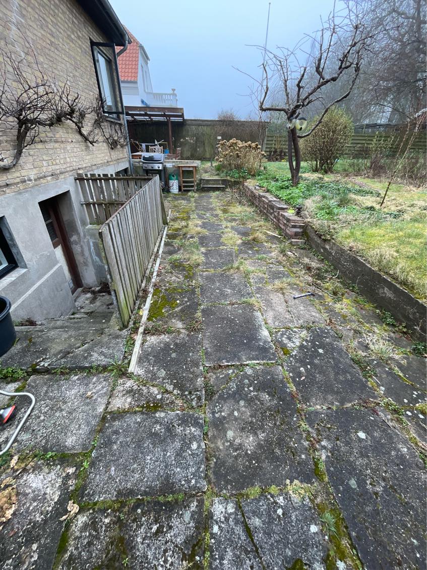 Nye fliser udendørs (40 M2)